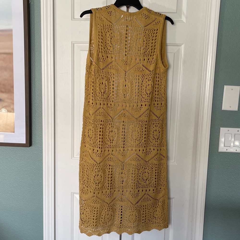 Sleeveless Crochet Long Cardigan - Picture 6 of 6